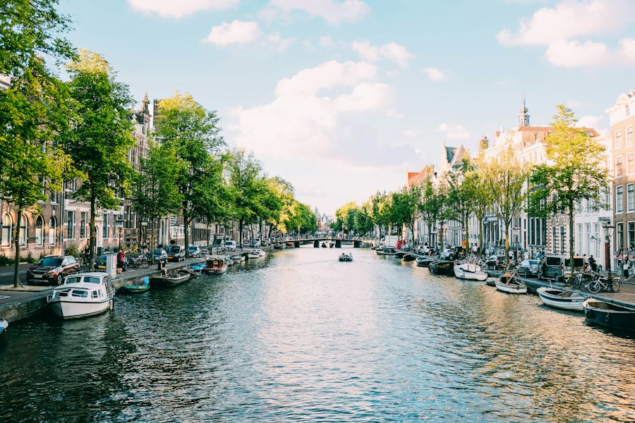 Amsterdamse grachtenpanden HD Onroerend Goed